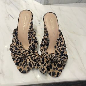 Loeffler randall size 6